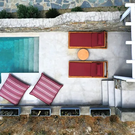 Piccolo With Private Pool And Sea View Villa